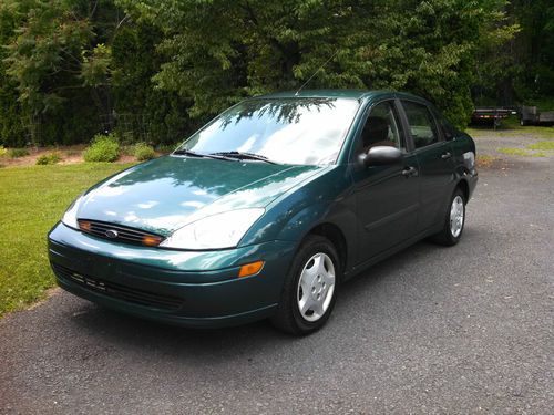 2000 ford focus lx sedan 4-door 2.0l