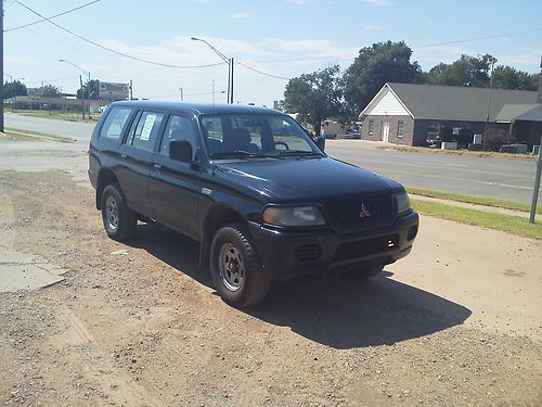 Montero Sport, 4 Door, Black, Looks good, Drives great., US $4,200.00, image 2