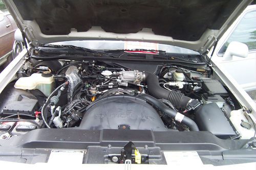 1997 Lincoln Town Car Cartier Sedan 4-Door 4.6L, image 2