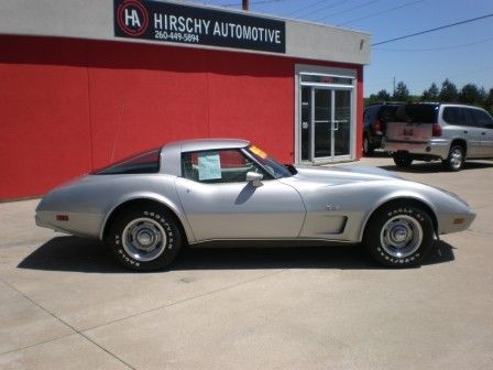 1979 chevrolet corvette! newer tires! v8! clean car! t-tops! no reserve!