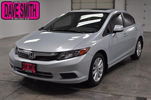 2012 grey auto sunroof cloth cruise hands free bluetooth traction control!!!!
