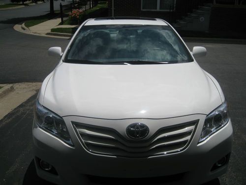 2011 toyota camry xle sedan 4-door 2.5l