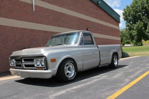 1970 chevy c10 custom