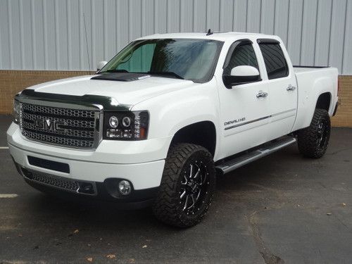 2012 gmc sierra 2500 hd denali crew cab pickup 4-door 6.6l diesel - gear wheels