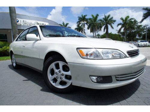 2001 lexus es 300,clean carfax,2 owner,florida car!!!