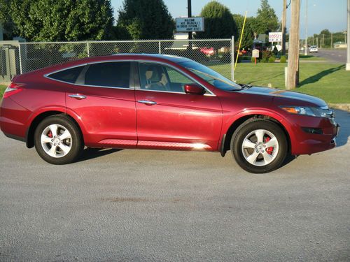 2010 honda accord crosstour ex 3.5l 16k miles - free shipping