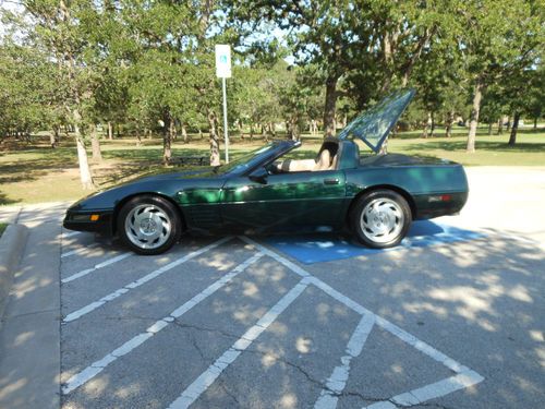 1994 chevrolet corvette base hatchback 2-door 5.7l