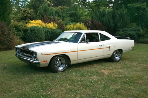 1970 plymouth roadrunner base 6.3l