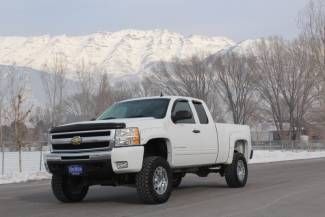 2009 chev silverado 1500 4x4 lt clubcab lift wheels tires c/d white one owner