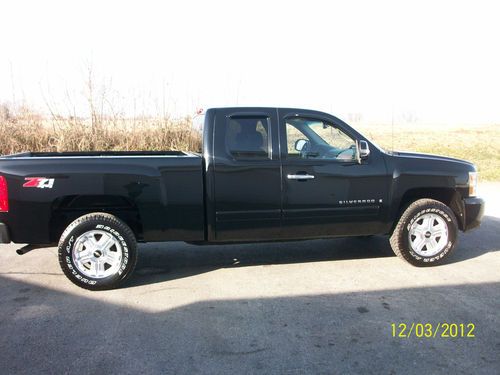 2008 chevrolet silverado 1500 ltz extended cab pickup 4-door 5.3l