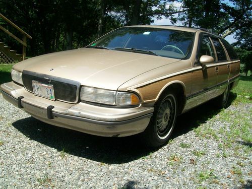 1994 buick roadmaster estate wagon  4-door 5.7l