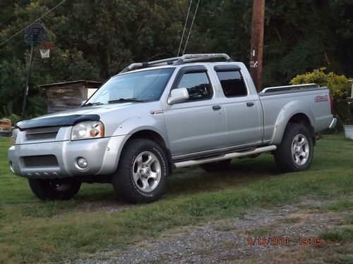 2003 nissan frontier sc crew cab pickup 4-door 3.3l