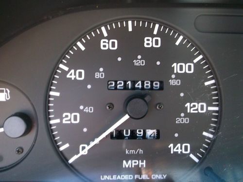 1995 Nissan Maxima, NO RESERVE, image 4