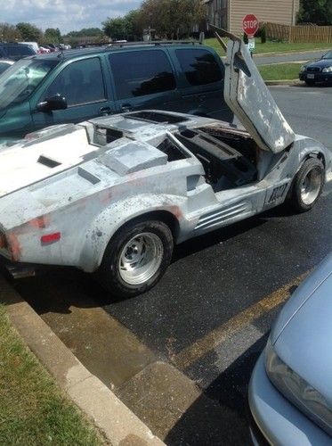 Lamborghini countach replica built on fiero gt v6