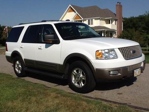 2003 ford expedition eddie bauer 4x4 2nd owner like suburban, tahoe or navigator