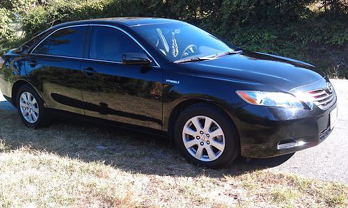 Toyota camry hybrid 2.4l/ black,grey leather,2009   only 37k miles!