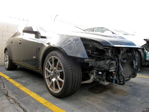 2010 cadillac ctsv, 28k miles, navigation, recaro seats, wrecked and rebuildable