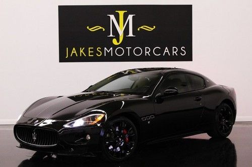 2011 maserati gran turismo s, shadow line, 9k miles, highly optioned, pristine!!