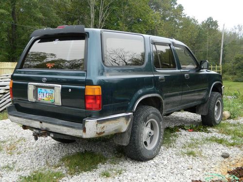 5-SPEED MANUAL 4X4 SR5 3.0 V6 *NEEDS ENGINE* RUNS BUT KNOCKS, image 2