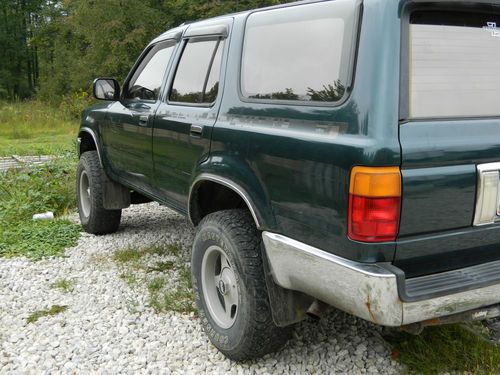 5-SPEED MANUAL 4X4 SR5 3.0 V6 *NEEDS ENGINE* RUNS BUT KNOCKS, image 5