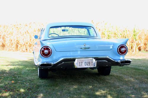 1957 Ford Thunderbird, image 3