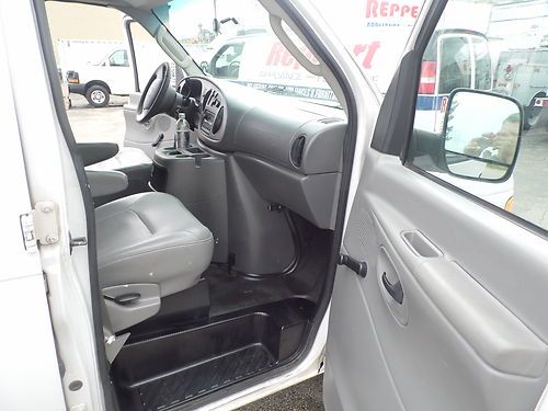 2005 FORD E250 E 250 WORK VAN 8900 gvw CARGO CARPET INSTALLER FLEET OWNED, image 11