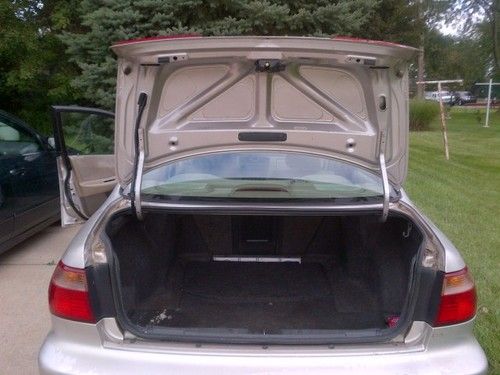 Restore the dignity of this 1998 Honda Accord, image 2