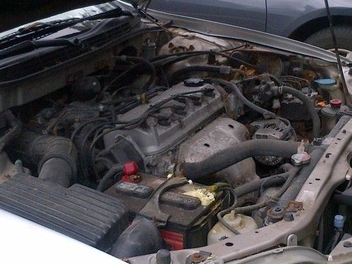 Restore the dignity of this 1998 Honda Accord, image 3