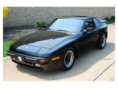 1986 porsche 944 coupe