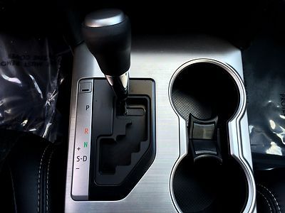 2.5L CD Front Wheel Drive Power Steering 4-Wheel Disc Brakes Brake Assist ABS, image 44