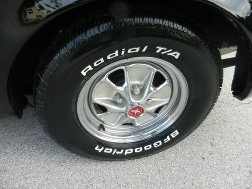 GORGEOUS 1966 FORD MUSTANG