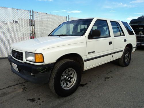 1995 honda passport dx sport utility 4-door 2.6l, no reserve