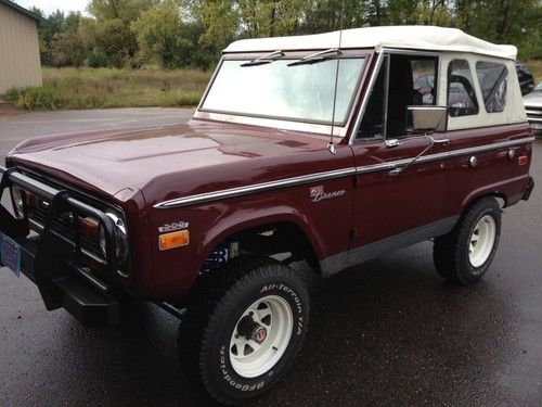 1970 ford bronco-restored-great condition
