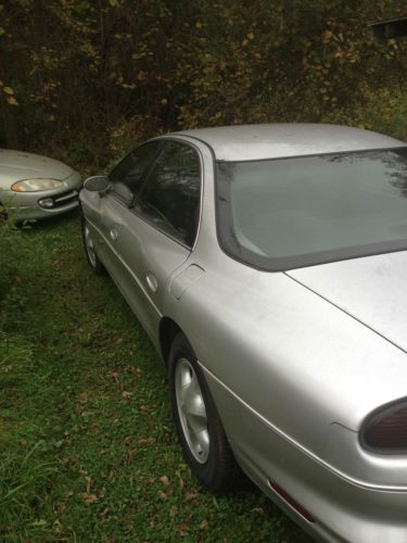 1996 oldsmobile aurora base sedan 4-door 4.0l for parts!