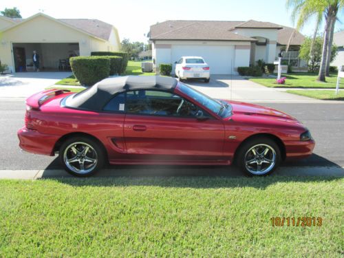 1995 mustang gt, laser red, convt, 5.0, 22,800 miles