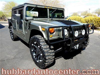 Very rare, 1 of only 19 made!!! the only year for the alpha and this color. wow!