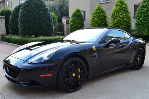 2010 ferrari california certified **mint &amp; flawless**  must see, look!!!