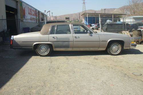 1982 cadillac fleetwood elegante