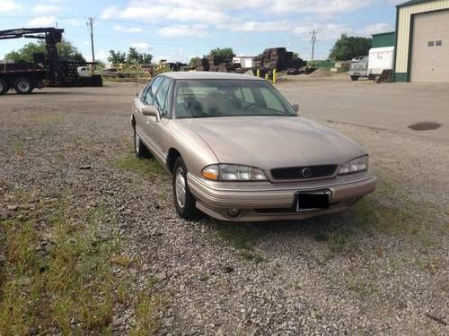 1995 pontiac bonneville sedan