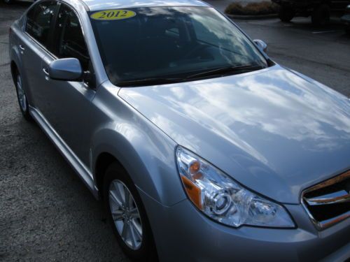 2012 subaru legacy 2.5i sedan 4-door 2.5l