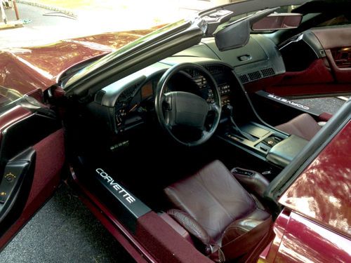 1993 Chevrolet Corvette 40th Anniversary Edition Hatchback 2-Door 5.7L, image 16