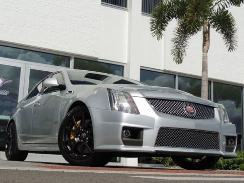 Garage kept cts-v recaro seats pano roof black 19 wheelsevery option pristine c