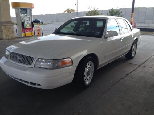 2007 ford crown victoria police interceptor sedan 4-door 4.6l