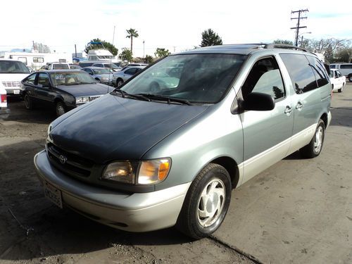 1999 toyota sienna xle mini passenger van 5-door 3.0l, no reserve