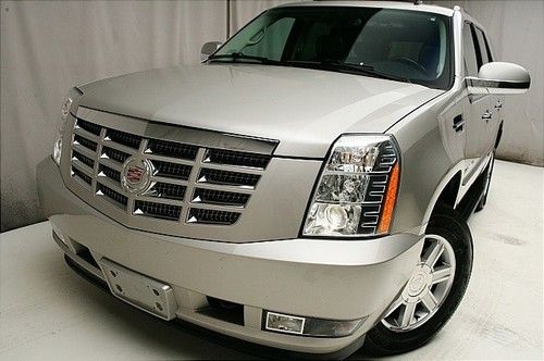 2008(08) cadillac escalade awd reardvd 6disccdchanger powermoonroof 18s