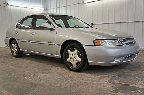 2001 NISSAN ALTIMA ONE OWNER GAS SAVER CLEAN RUNS GREAT WOW NO RESERVE!!!, image 7