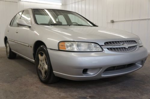 2001 NISSAN ALTIMA ONE OWNER GAS SAVER CLEAN RUNS GREAT WOW NO RESERVE!!!, image 16