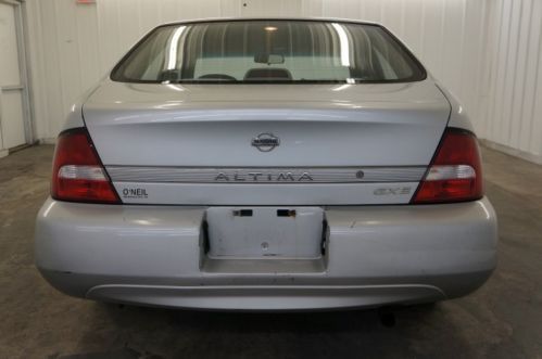 2001 NISSAN ALTIMA ONE OWNER GAS SAVER CLEAN RUNS GREAT WOW NO RESERVE!!!, image 33