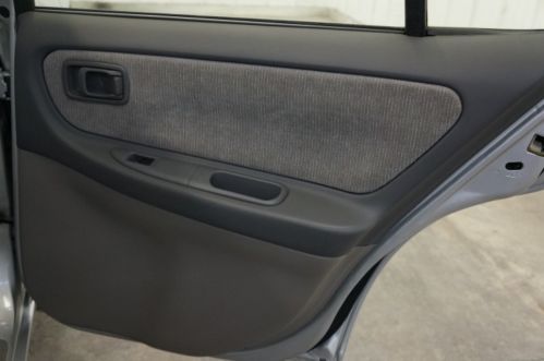 2001 NISSAN ALTIMA ONE OWNER GAS SAVER CLEAN RUNS GREAT WOW NO RESERVE!!!, image 46