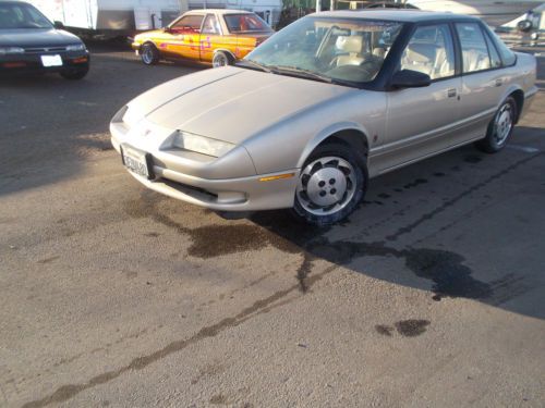 1993 saturn sl2, no reserve